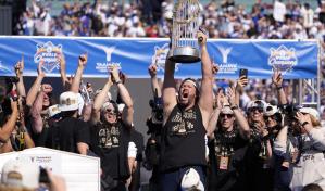 Ohtani y Dodgers festejan título de Serie Mundial con desfile y fiesta en estadio