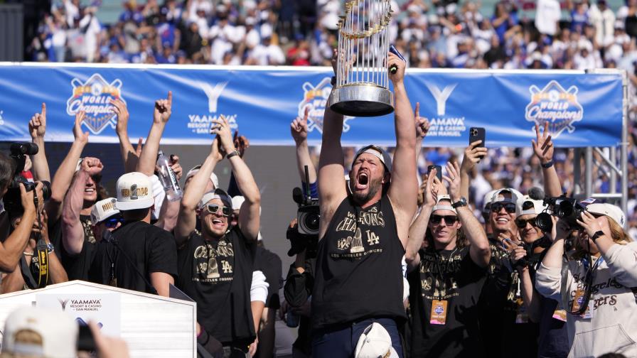 Ohtani y Dodgers festejan título de Serie Mundial con desfile y fiesta en estadio