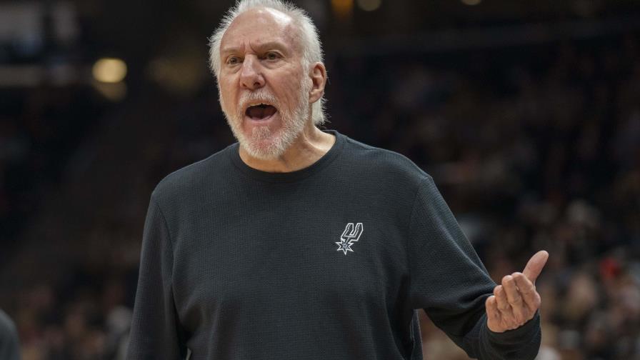 Popovich fuera del banquillo de los Spurs en minigira por problemas de salud