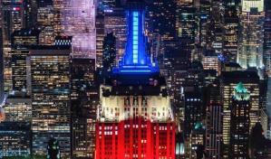 Dos rascacielos de Nueva York se visten de la bandera de EE.UU. por las elecciones