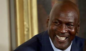 Michael Jordan niega haber pedido el voto para Donald Trump en respuesta a un post falso