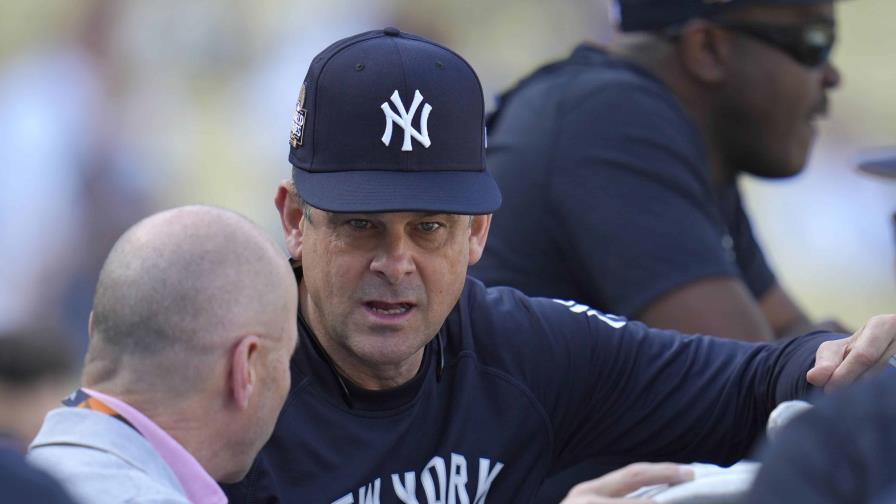 Cashman da la impresión de que Boone seguirá como mánager de Yanquis