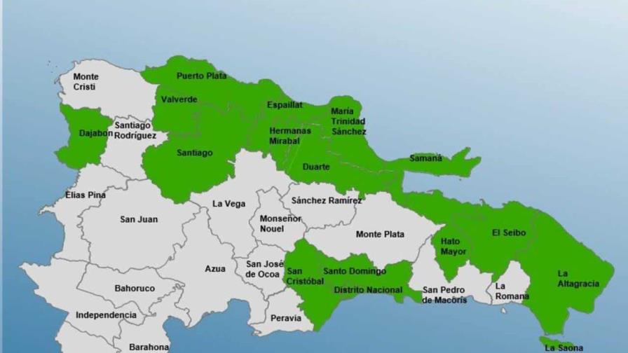 COE mantiene alerta para 15 demarcaciones por incidencia de vaguada