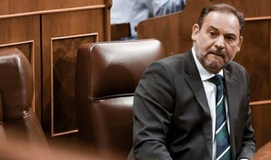 Exministro espa&ntilde;ol niega malversaci&oacute;n en compra de mascarillas