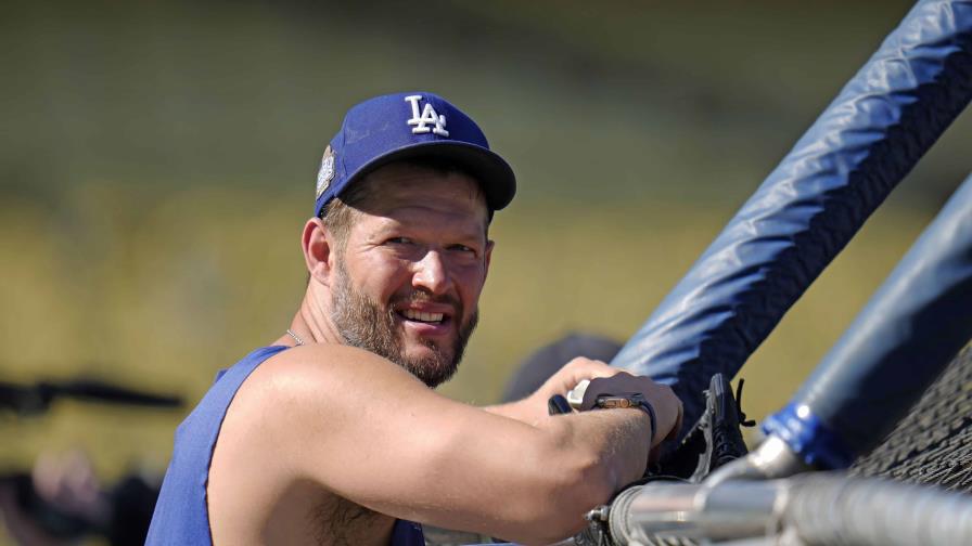 Clayton Kershaw, lanzador veterano de Dodgers, busca recuperarse tras 2 cirugías