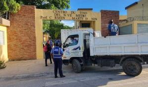 Protestan en Barahona pidiendo justicia por estudiante que murió tras ser golpeado por compañeros