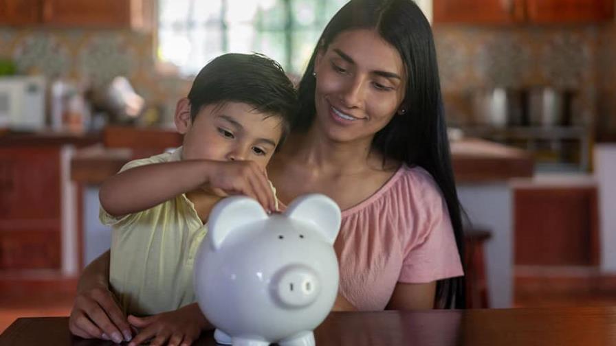 Consejos financieros para madres: cómo equilibrar la economía familiar