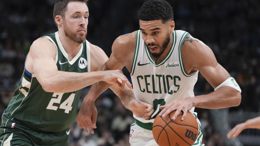 Al Horford aportó nueve puntos al triunfo de los Celtics