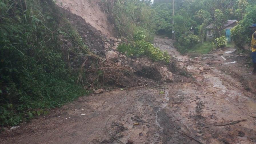 Más de 40 comunidades aisladas por lluvias en Dajabón