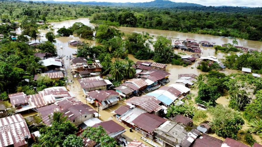 Petro declara la situación de desastre en Colombia tras las fuertes lluvias e inundaciones