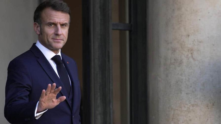 Político haitiano condena al presidente francés por llamar ‘idiotas totales’ a líderes Político haitiano condena al presidente francés por llamar ‘idiotas totales’ a líderes