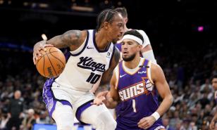 DeRozan anota 34 y los Kings remontan para ganar a Suns en tiempo extra