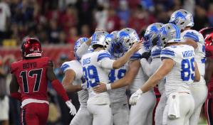 Bates acierta gol de campo al final y Lions remontan pese a 5 INTs de Goff para ganar a Texans