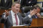 Trump pide al representante Mike Waltz que sea su asesor de seguridad nacional, dice fuente AP