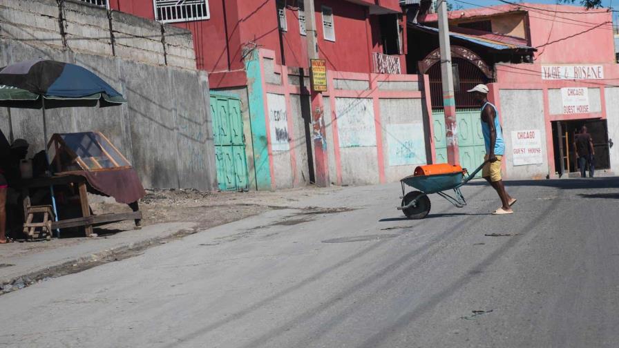 Paralizadas las actividades en Puerto Príncipe tras las amenazas de bandas armadas