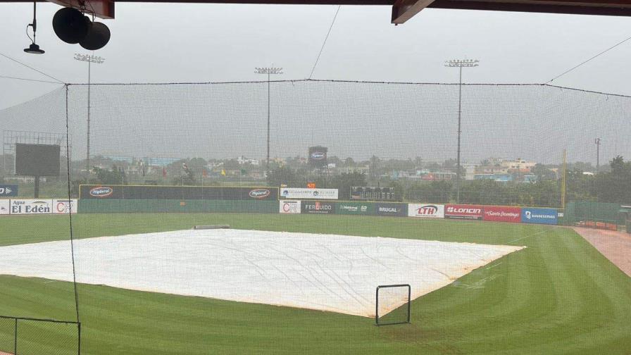 Posponen por lluvia el partido entre Escogido y Toros en La Romana Posponen por lluvia el partido entre Escogido y Toros en La Romana