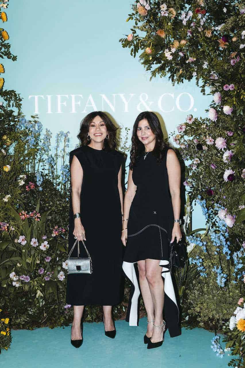 Irma Gómez y Claudette Cochón.