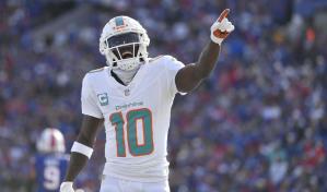 Tyreek Hill jugará con los Dolphins ante los Rams a pesar de lesión en la muñeca