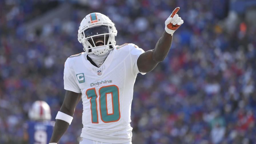 Tyreek Hill jugará con los Dolphins ante los Rams a pesar de lesión en la muñeca