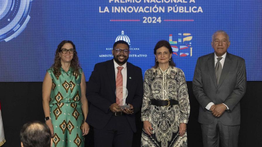 Gobierno realiza la cuarta edición del premio que reconoce la innovación pública