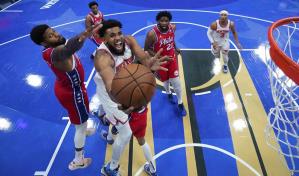 Con un doble-doble de Karl Towns Knicks vencen 111-99 a 76ers en el debut de Embiid