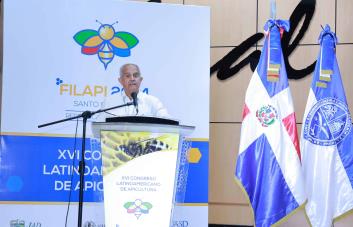 La producción nacional de miel supera los 700 mil kilos
