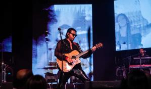 Tras seis años de ausencia en escenarios locales, Beto Cuevas demostró que sigue imponiendo La Ley