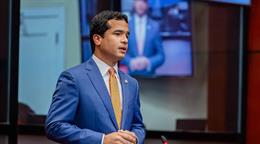 Omar Fern&aacute;ndez a la oposici&oacute;n: Da la impresi&oacute;n de que se nos har&iacute;a dif&iacute;cil unir a toda una naci&oacute;n