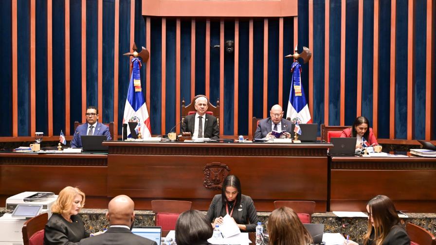 Senado aprueba en primera discusión modificaciones a la ley DNI