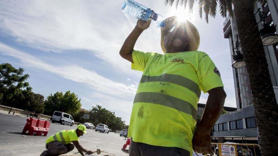 Las medidas en seguridad laboral frente al calor podrían ahorrar más de 360,000 millones