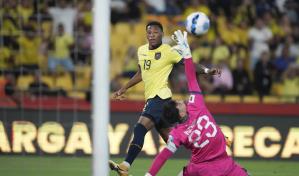 Con noche inspirada de Plata, Ecuador apabulla a Bolivia y est&aacute; en zona de clasificaci&oacute;n