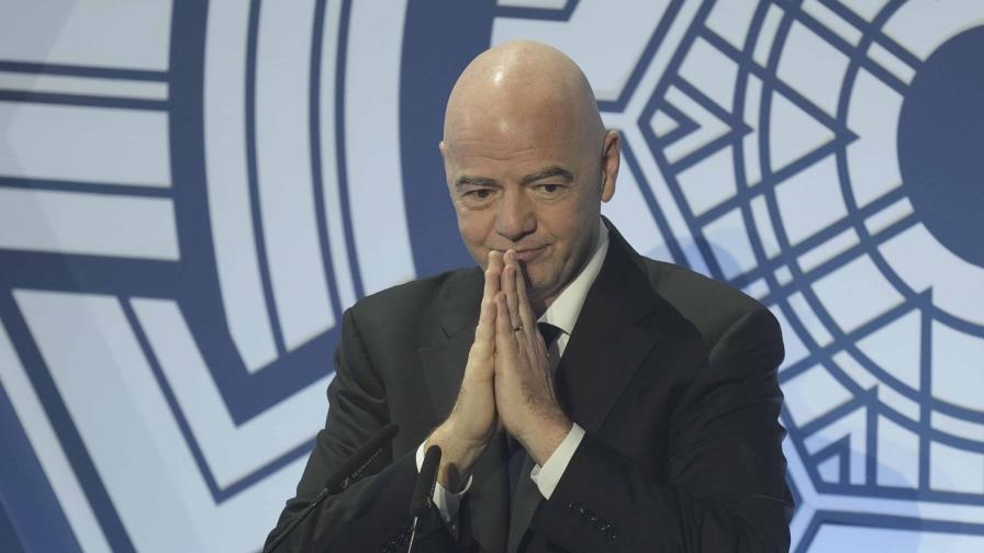 Infantino dice no estar preocupado por bajada de precios de entradas al Mundial de Clubes Infantino dice no estar preocupado por bajada de precios de entradas al Mundial de Clubes