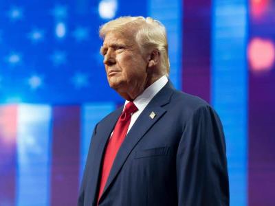 Trump planea grandes centros de detención para inmigrantes ilegales