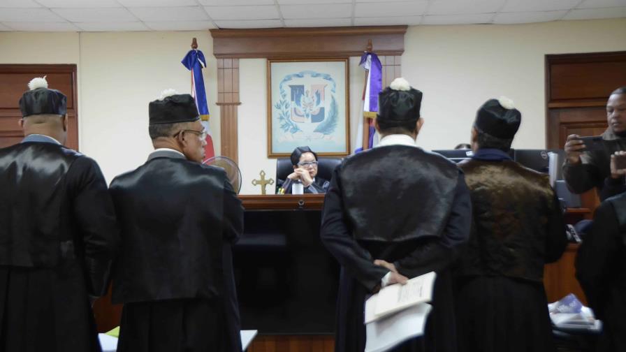 Tribunal rechaza recurso de amparo que buscaba impedir juramentación de alcaldesa de La Vega