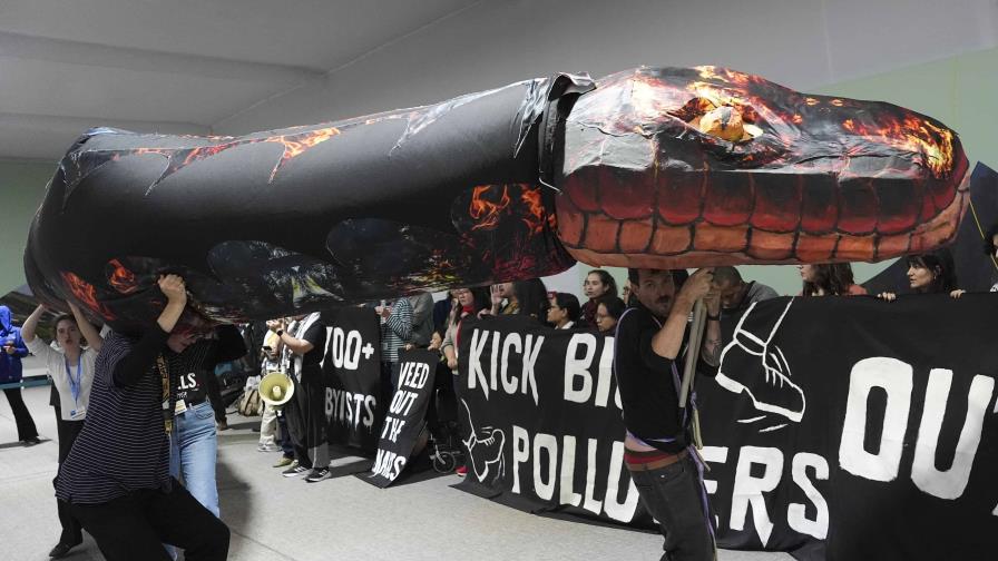 Tras semanas preparando protestas, los activistas en la COP29 sienten el peso de las restricciones