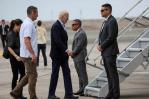 Biden hace un viaje histórico a la Amazonía bajo las amenazas ambientales de Trump