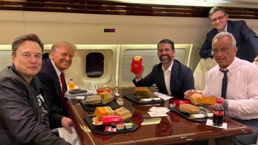 Los Trump vuelven a promocionar McDonalds junto a Kennedy, apóstol de la comida sana