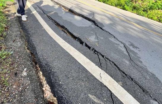 Obras Públicas determina origen de falla desplazamiento en carretera Samaná-Las Galeras