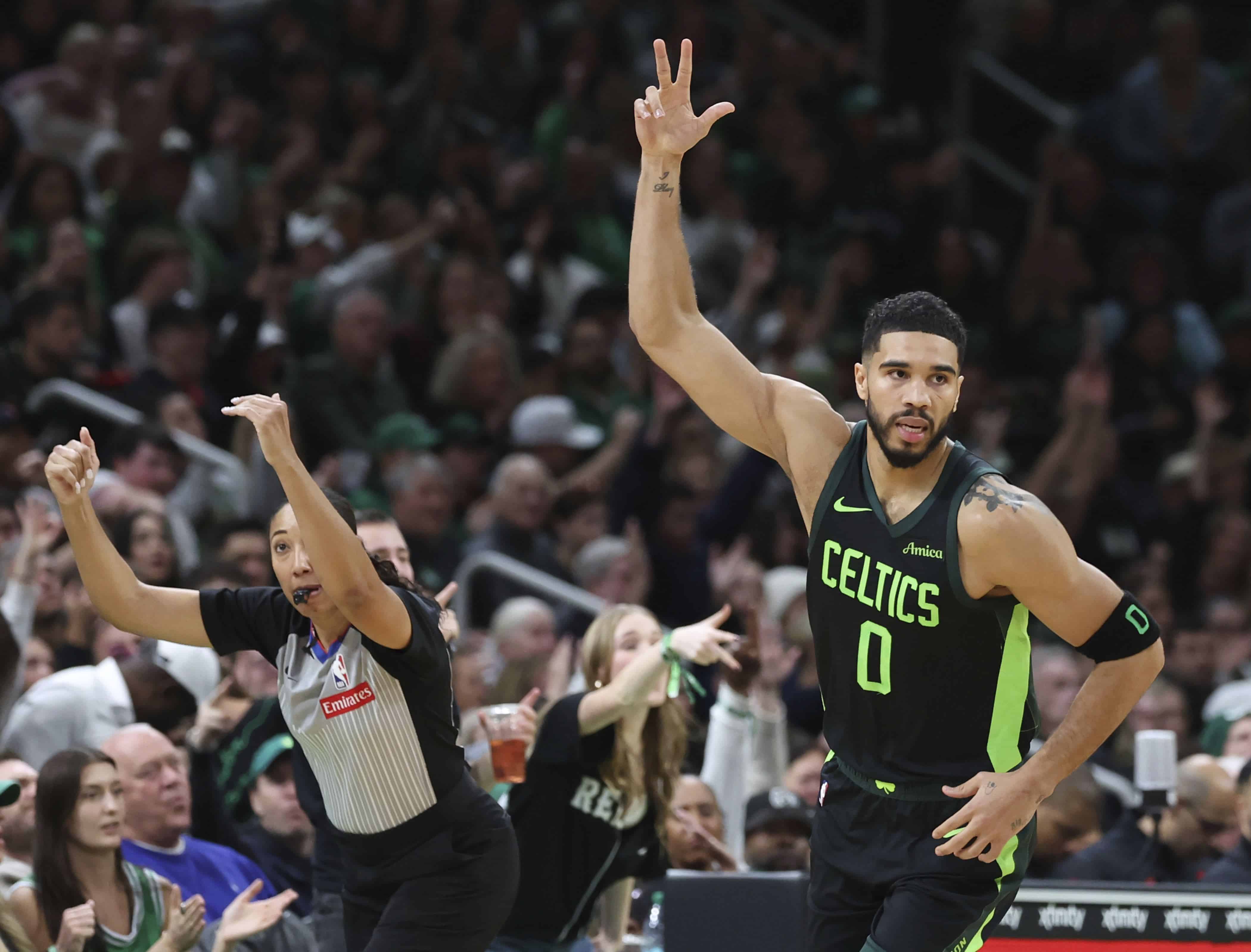 La obsesión por los triples en la NBA crece, con los Celtics al frente