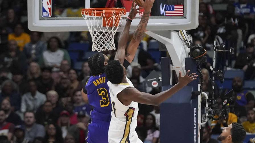 Davis logra 31 puntos y 14 rebotes para llevar a Lakers a victoria 104-99 sobre Pelicans