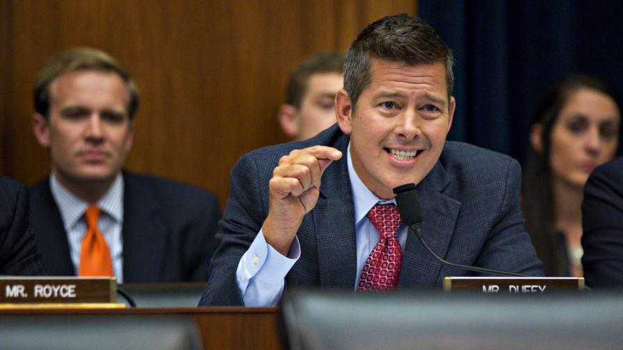 Trump nombra a Sean Duffy, presentador de Fox News, como secretario de Transporte