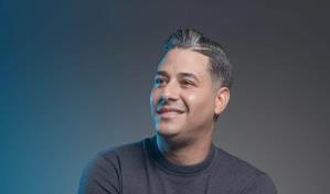 Pedrito Lama conquista a Colombia y República Dominicana con Manuela