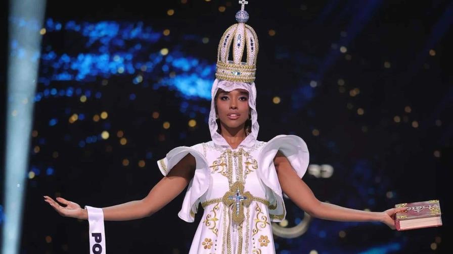 Miss Portugal desata la polémica en su país por un vestido inspirado en la Virgen de Fátima