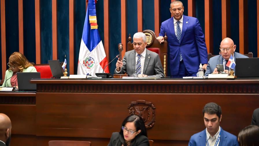 Senado valida en primera lectura cambios a ley 176-07 para evitar dilemas cuando un alcalde renuncie