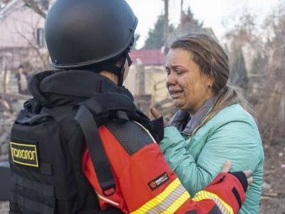 Llaman a evitar una "escalada armamentística" en Ucrania