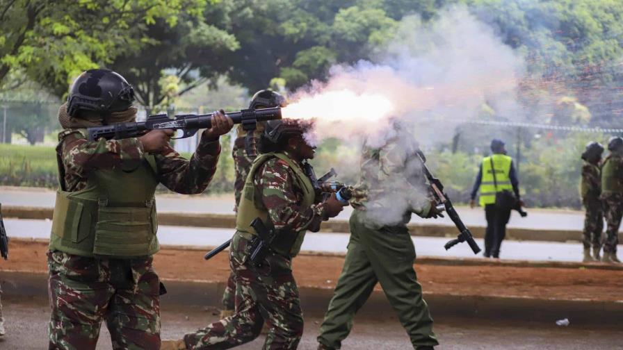 La Comisión de DDHH de Kenia alerta sobre la brutalidad policial y los feminicidios