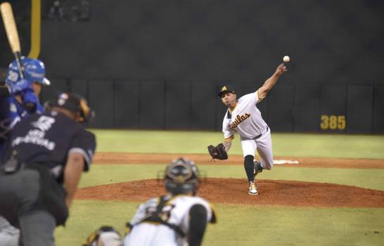 Las Águilas volvieron a doblegar al Licey y se quedan solas en el cuarto puesto