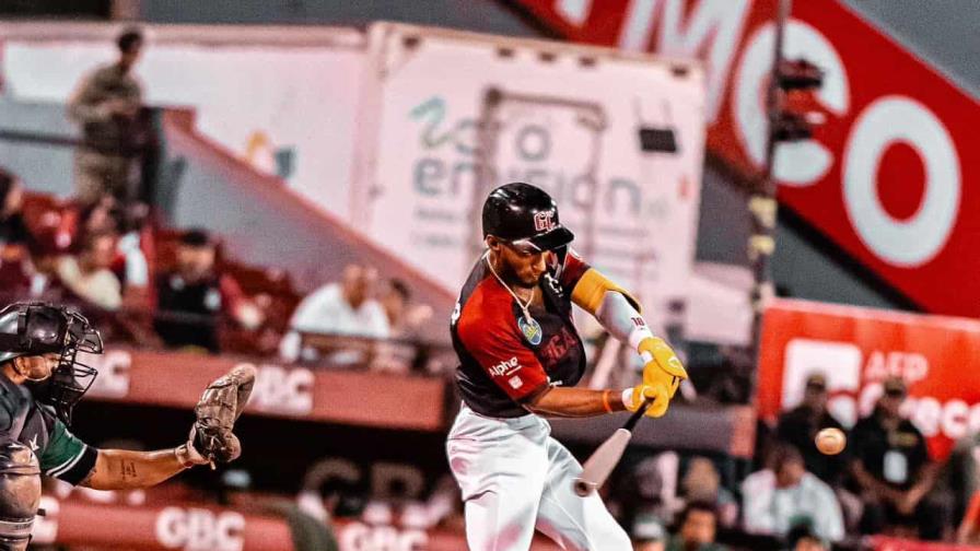 Johan Rojas y los Gigantes del Cibao dejan en el terreno a las Estrellas