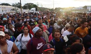 Caravana de migrantes busca llegar a EEUU antes de que Trump asuma el poder