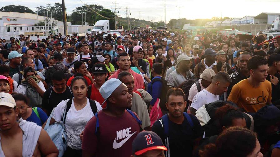 Caravana de migrantes busca llegar a EEUU antes de que Trump asuma el poder